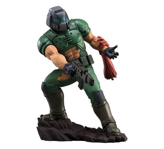 Doom-Pop-Up-Parade-PVC-Statue-Doom-Marine-17-cm-1