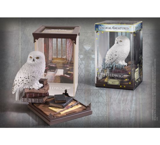 Harry-Potter-Magical-Creatures-Hedwig-18cm-Figur-1