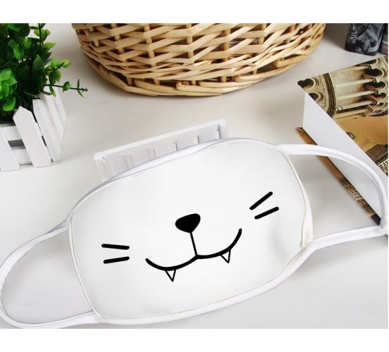 Neko-Vampir-Zaehne-Manga-Atem-Maske-1