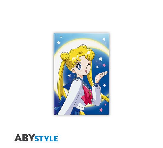 Sailor-Moon-Usagi-Tsukino-Magnet-1