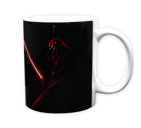 Star-Wars-Vader-Lichtschwert-320ml-Tasse-1