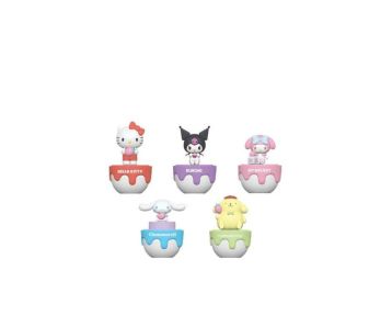 Hello-Kitty-and-Friends-50th-Anniversary-Strawberry-Cake-Sup