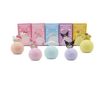 YuMe-Hello-Kitty-and-Friends-Little-Moon-Light-Series-5-Nach